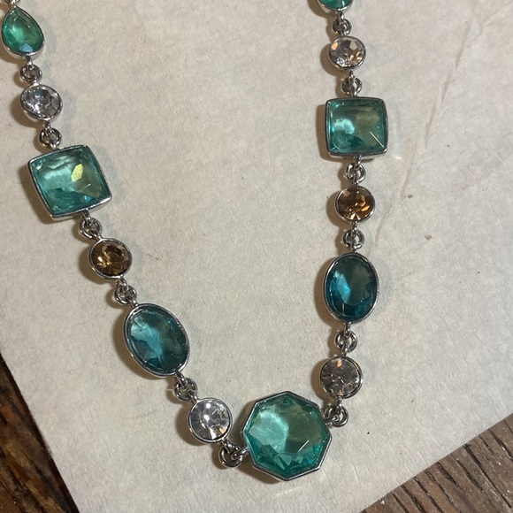 Carolee 18” Blue, clear and brown crystals. - Picture 2 of 5